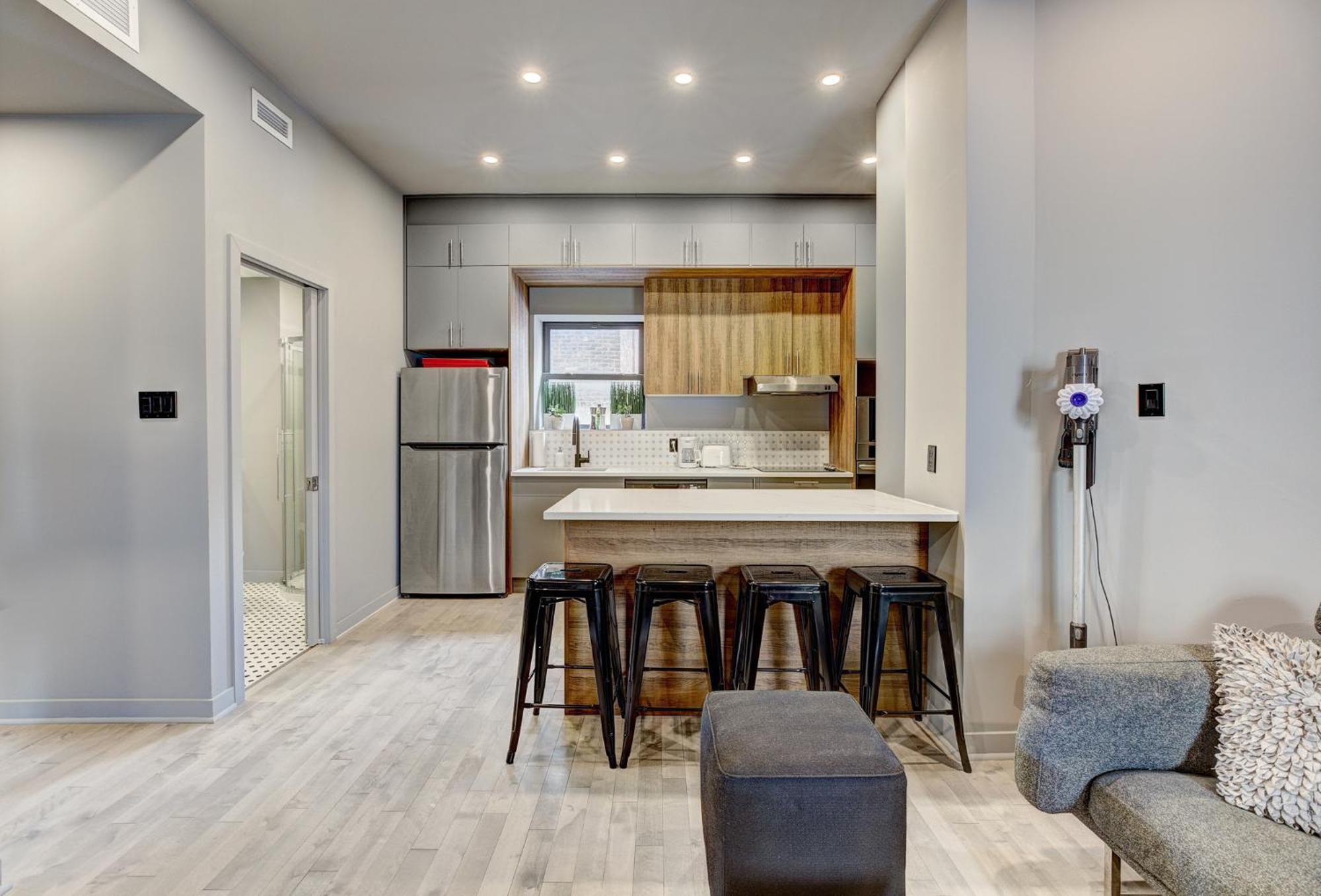 Stanley Court Apartments By Simplissimmo มอนทรีอัล ภายนอก รูปภาพ