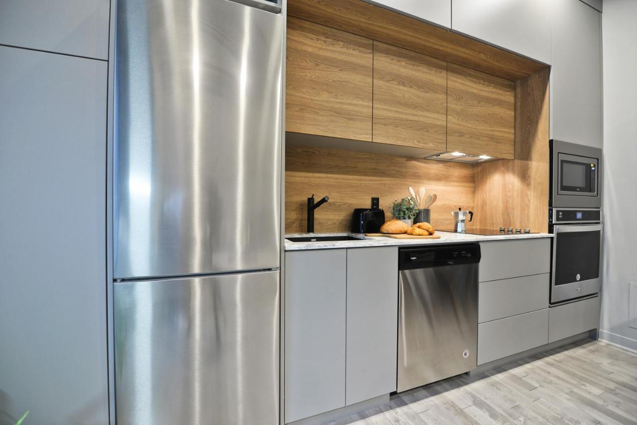 Stanley Court Apartments By Simplissimmo มอนทรีอัล ภายนอก รูปภาพ