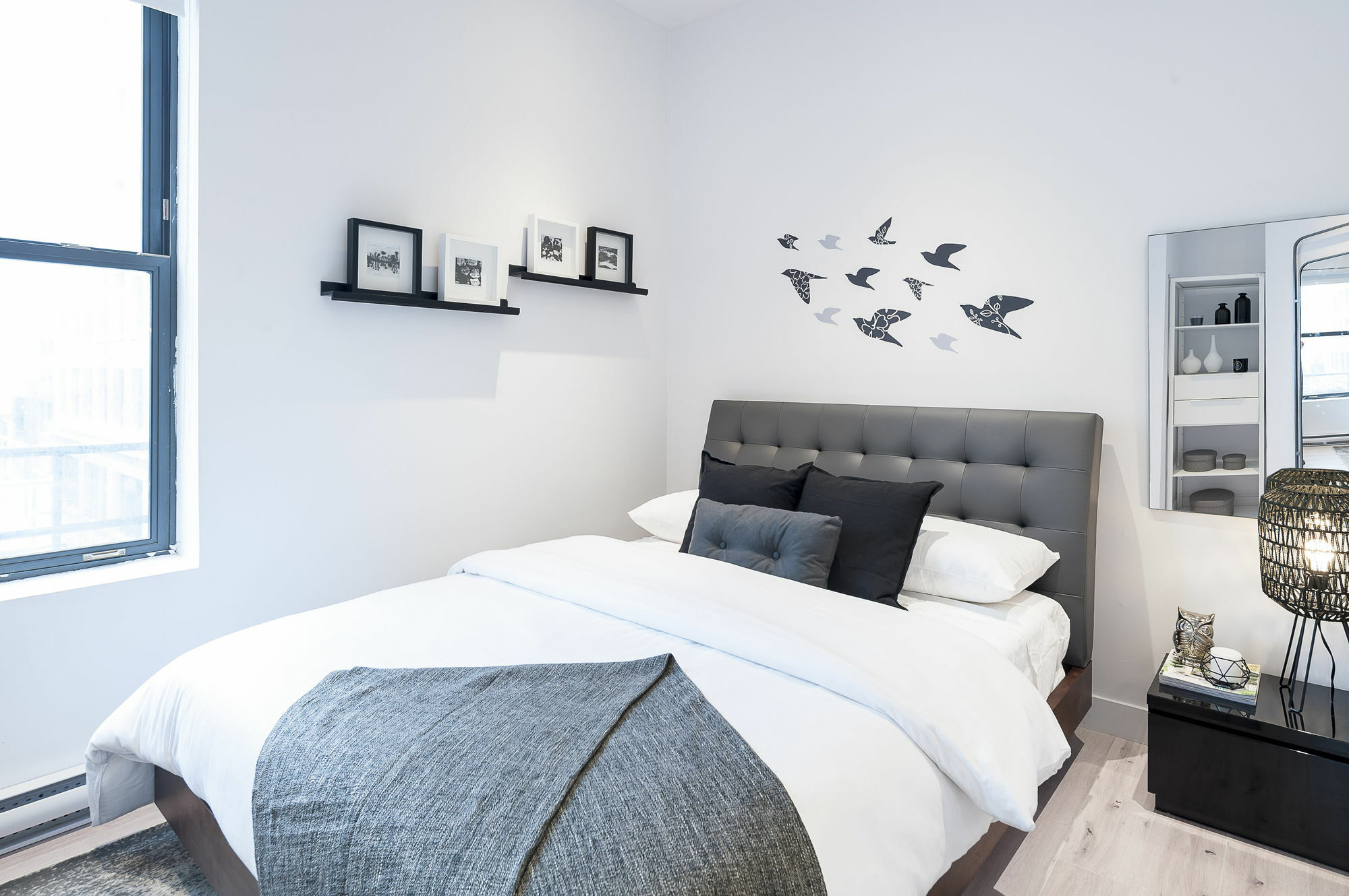 Stanley Court Apartments By Simplissimmo มอนทรีอัล ภายนอก รูปภาพ